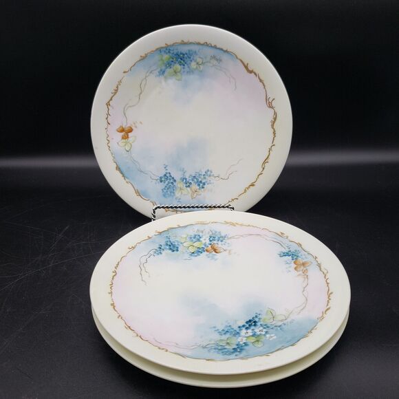 Share Uno Favorite China Bavaria Salad Plates Set of 3 Hand Painted Floral VTG - Picture 1 of 8